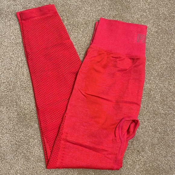 PINK high waisted workout leggings - Picture 2 of 4